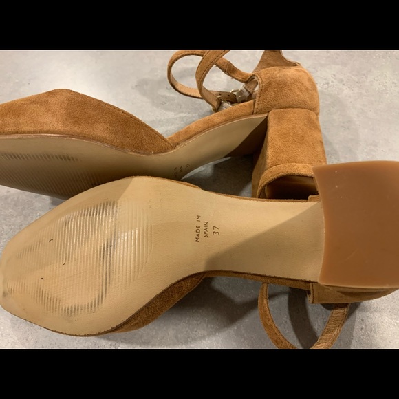Ladies tan suede shoes- ankle wrap strap. - Picture 5 of 5